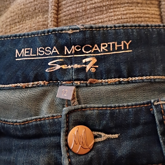 Melissa McMarthy Jeans - Picture 2 of 8